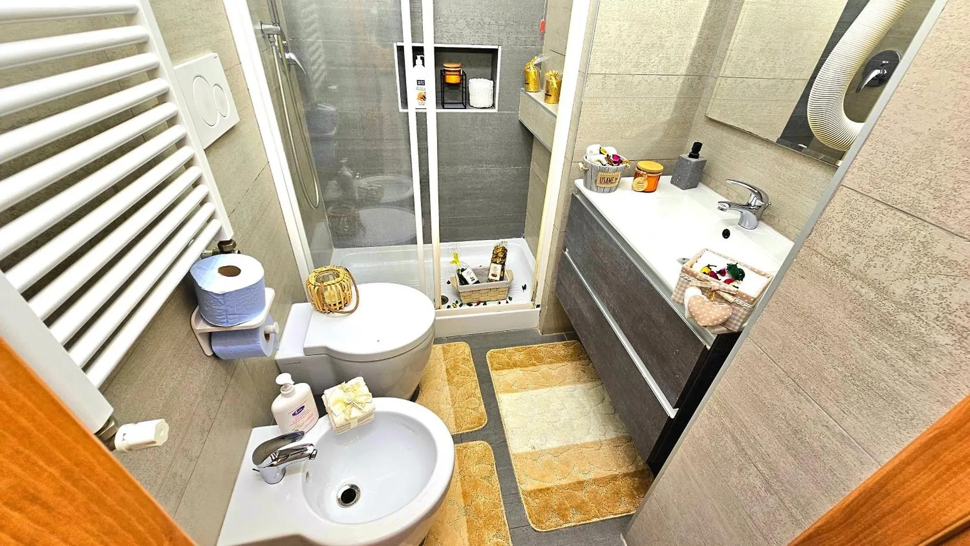 A Casa Simpatia - Breakfast Included Apartment Rome